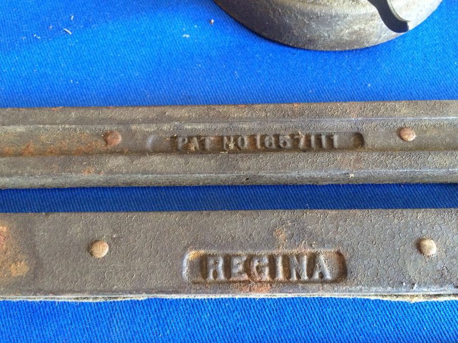 Vintage Bell and Howell Filmo 16mm Viewer, Camera, and dual Rewinders [Photo 9]