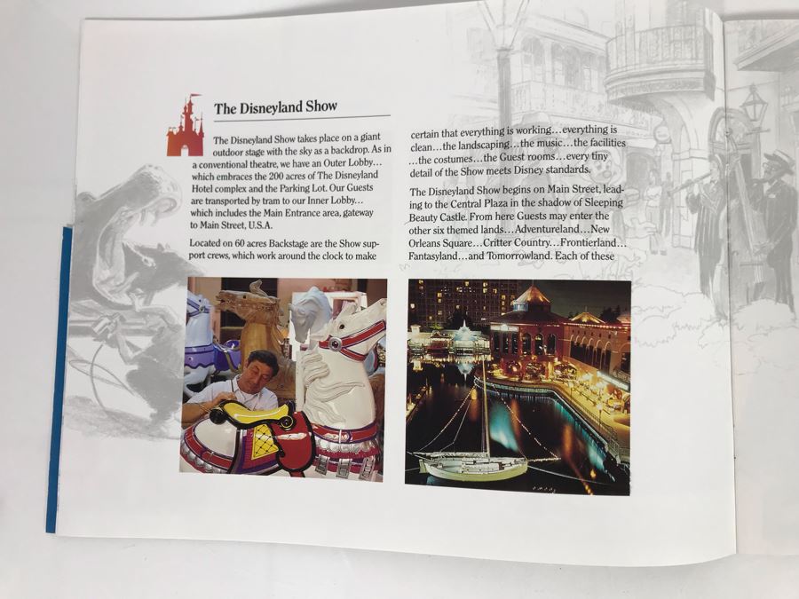 Disneyland Ephemera New Employee Courtesy Standards Welcome Book [Photo 3]