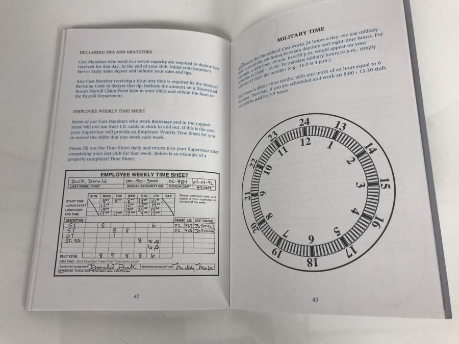 Disneyland Ephemera Disneyland Cast Member Employee Handbook, Standards, Responsibilities Manual [Photo 14]