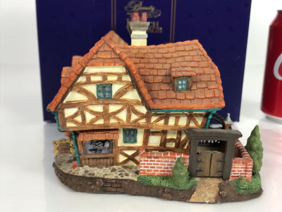 L'Argent French Village From Disney's Beauty And The Beast Village Figurine With Box (Residual Museum Wax On Bottom) [Photo 6]