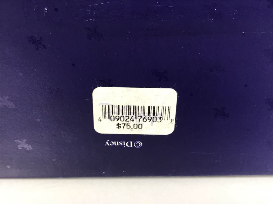 Boulangerie French Village From Disney's Beauty And The Beast Village Figurine With Box (Residual Museum Wax On Bottom) [Photo 10]