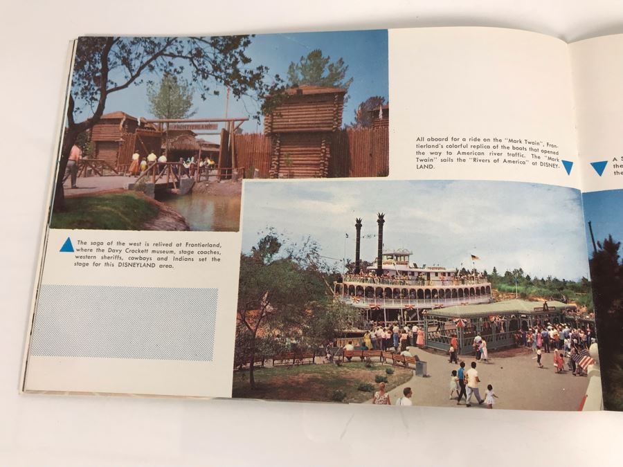 Vintage 1955 Disneyland Picture Souvenir Book In Natural Color Walt Diseny Productions [Photo 18]
