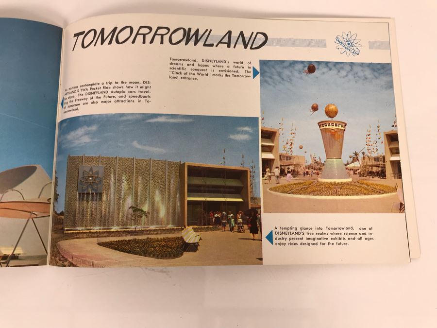 Vintage 1955 Disneyland Picture Souvenir Book In Natural Color Walt Diseny Productions [Photo 25]