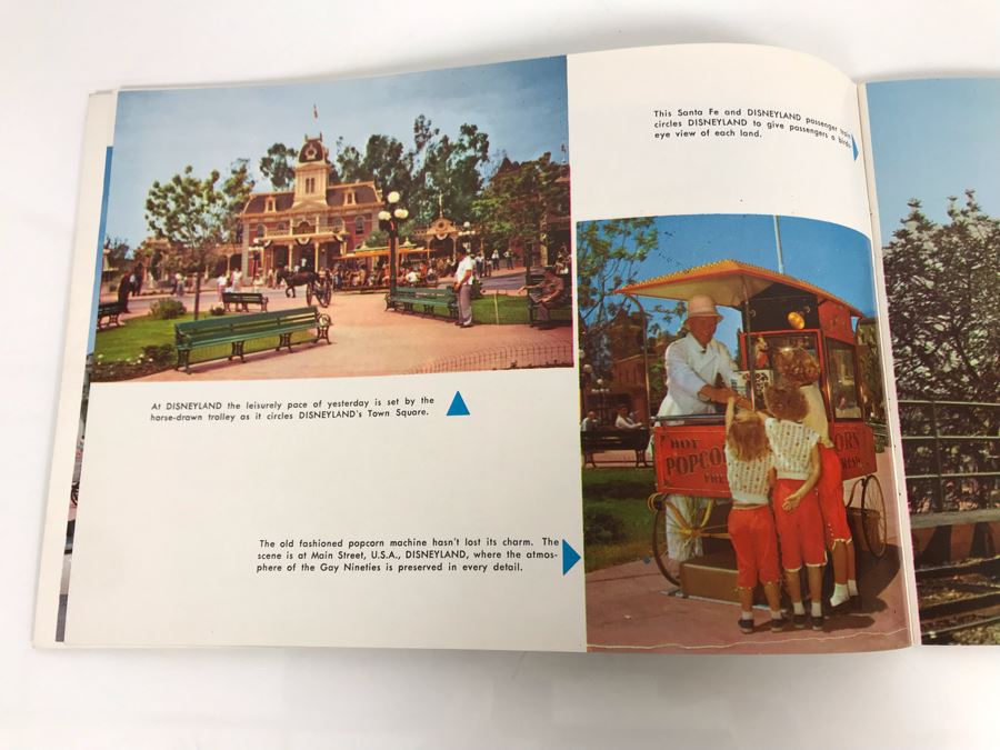Vintage 1955 Disneyland Picture Souvenir Book In Natural Color Walt Diseny Productions [Photo 8]