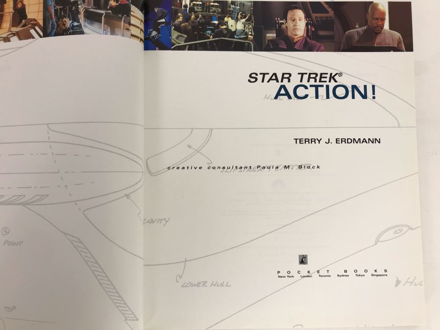 Star Trek Action! First Hardcover Printing Book [Photo 3]