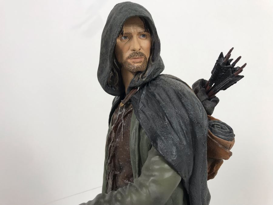 Limited Edition 2011 Sideshow Collectibles The Lord Of The Rings Aragorn As Strider Statue With Box 530 Of 1,000 [Photo 4]