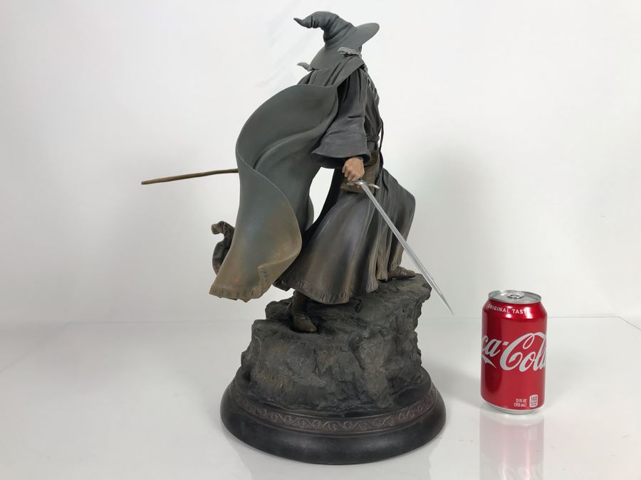 Limited Edition Sideshow Collectibles The Lord Of The Rings Gandalf The Grey Statue 386 Of 750 With Box 17'H [Photo 17]