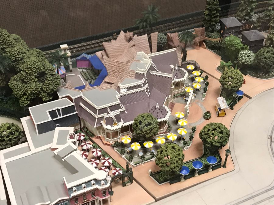 Disneyland's Main Street USA Miniature Model Board COMPLETE FIRST EDITION / Individually HAND SIGNED Models With Original Boxes By Robert Olszewski With Signed Michael Broggie Train And Accessories 6' X 3' Estimate $20,000-$35,000 (SEE DESCRIPTION) [Photo 18]