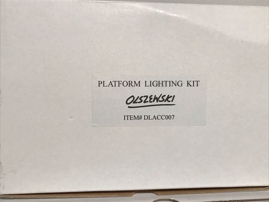Disneyland's Main Street USA Miniature Model Board COMPLETE FIRST EDITION / Individually HAND SIGNED Models With Original Boxes By Robert Olszewski With Signed Michael Broggie Train And Accessories 6' X 3' Estimate $20,000-$35,000 (SEE DESCRIPTION) [Photo 84]