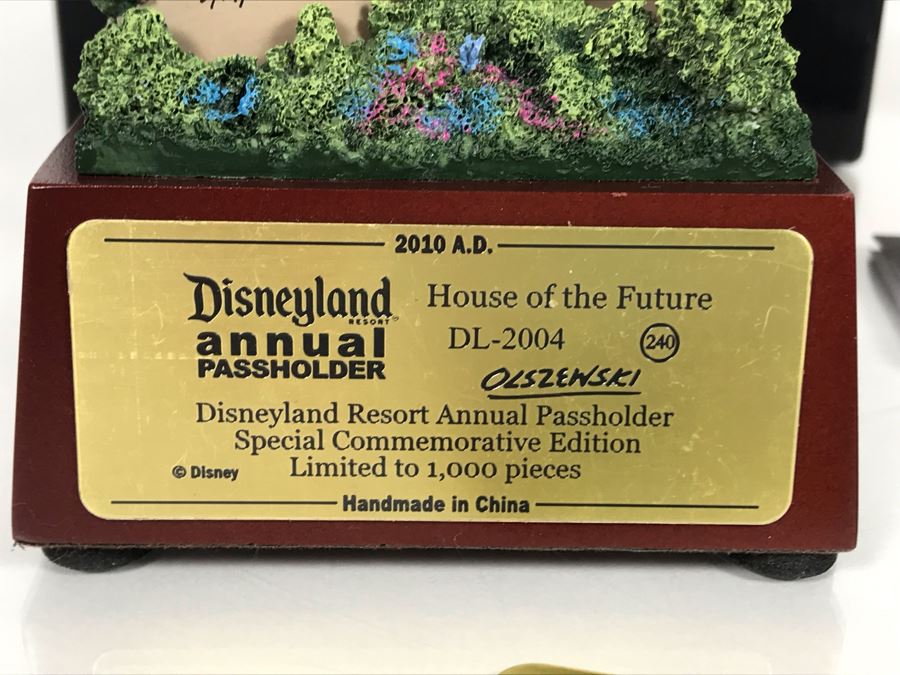 Disneyland's Main Street USA Miniature Model Board COMPLETE FIRST EDITION / Individually HAND SIGNED Models With Original Boxes By Robert Olszewski With Signed Michael Broggie Train And Accessories 6' X 3' Estimate $20,000-$35,000 (SEE DESCRIPTION) [Photo 94]