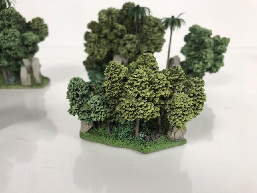 Disneyland's Main Street USA Miniature Model Board COMPLETE FIRST EDITION / Individually HAND SIGNED Models With Original Boxes By Robert Olszewski With Signed Michael Broggie Train And Accessories 6' X 3' Estimate $20,000-$35,000 (SEE DESCRIPTION) [Photo 53]