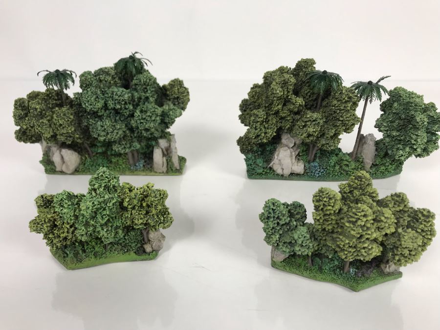 Disneyland's Main Street USA Miniature Model Board COMPLETE FIRST EDITION / Individually HAND SIGNED Models With Original Boxes By Robert Olszewski With Signed Michael Broggie Train And Accessories 6' X 3' Estimate $20,000-$35,000 (SEE DESCRIPTION) [Photo 52]