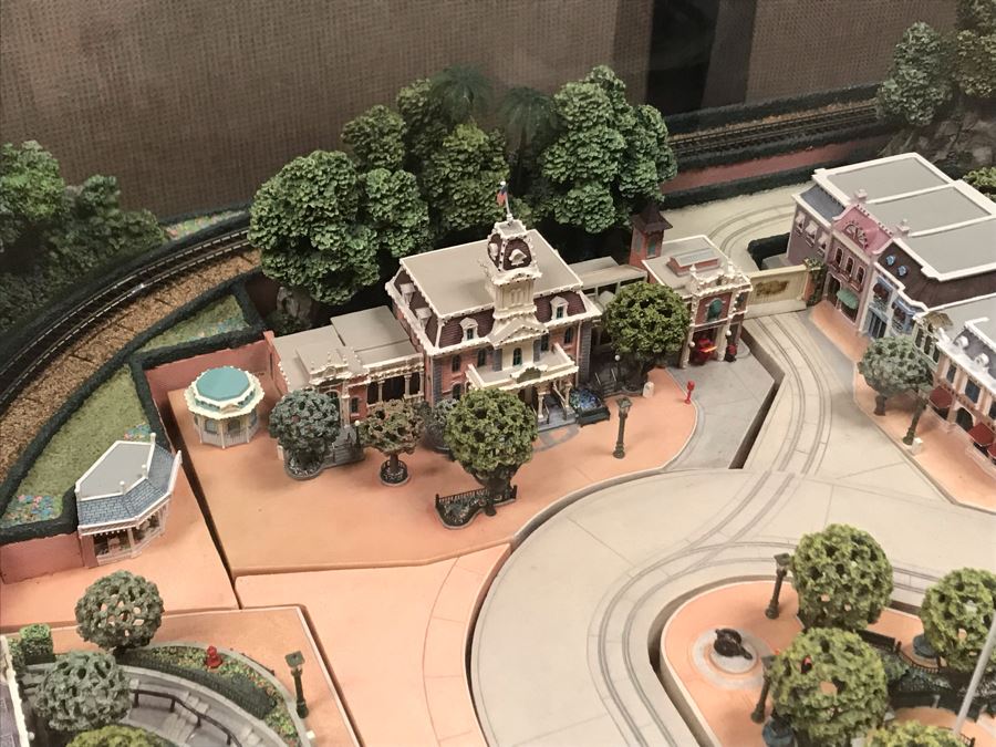 Disneyland's Main Street USA Miniature Model Board COMPLETE FIRST EDITION / Individually HAND SIGNED Models With Original Boxes By Robert Olszewski With Signed Michael Broggie Train And Accessories 6' X 3' Estimate $20,000-$35,000 (SEE DESCRIPTION) [Photo 15]