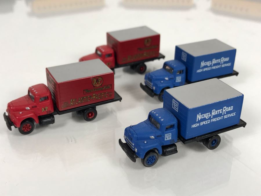 Disneyland's Main Street USA Miniature Model Board COMPLETE FIRST EDITION / Individually HAND SIGNED Models With Original Boxes By Robert Olszewski With Signed Michael Broggie Train And Accessories 6' X 3' Estimate $20,000-$35,000 (SEE DESCRIPTION) [Photo 49]