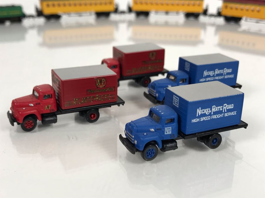 Disneyland's Main Street USA Miniature Model Board COMPLETE FIRST EDITION / Individually HAND SIGNED Models With Original Boxes By Robert Olszewski With Signed Michael Broggie Train And Accessories 6' X 3' Estimate $20,000-$35,000 (SEE DESCRIPTION) [Photo 48]