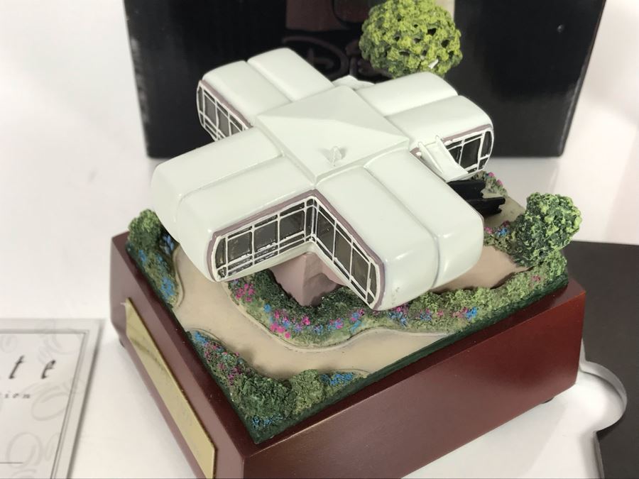 Disneyland's Main Street USA Miniature Model Board COMPLETE FIRST EDITION / Individually HAND SIGNED Models With Original Boxes By Robert Olszewski With Signed Michael Broggie Train And Accessories 6' X 3' Estimate $20,000-$35,000 (SEE DESCRIPTION) [Photo 99]