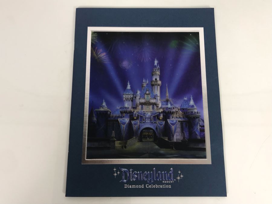 Limited Edition Disneyland Resort Diamond Celebration Line Guide Magazine [Photo 2]