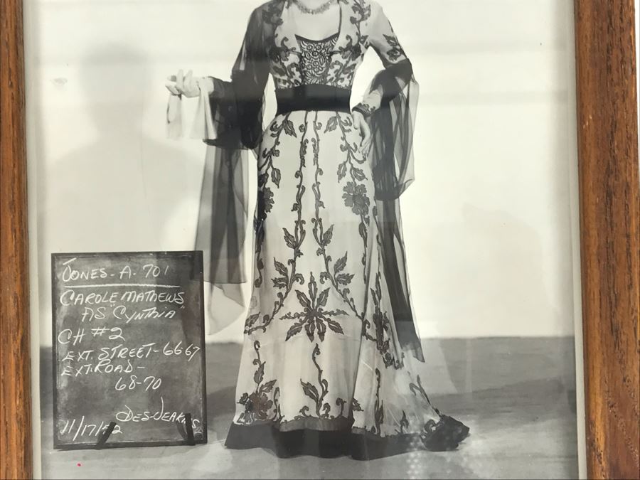 1952 Framed B&W Photograph From Movie Featuring Actress Carole Mathews 9.5 X 11.5 [Photo 3]