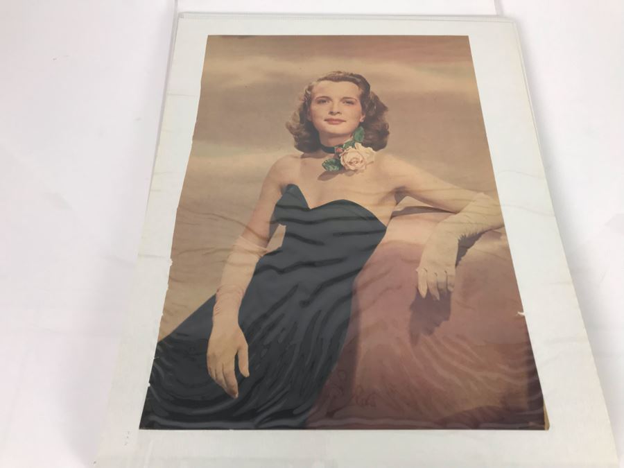 Actress Carole Mathews Personal Scrapbook With Signed Photos And Clippings [Photo 15]