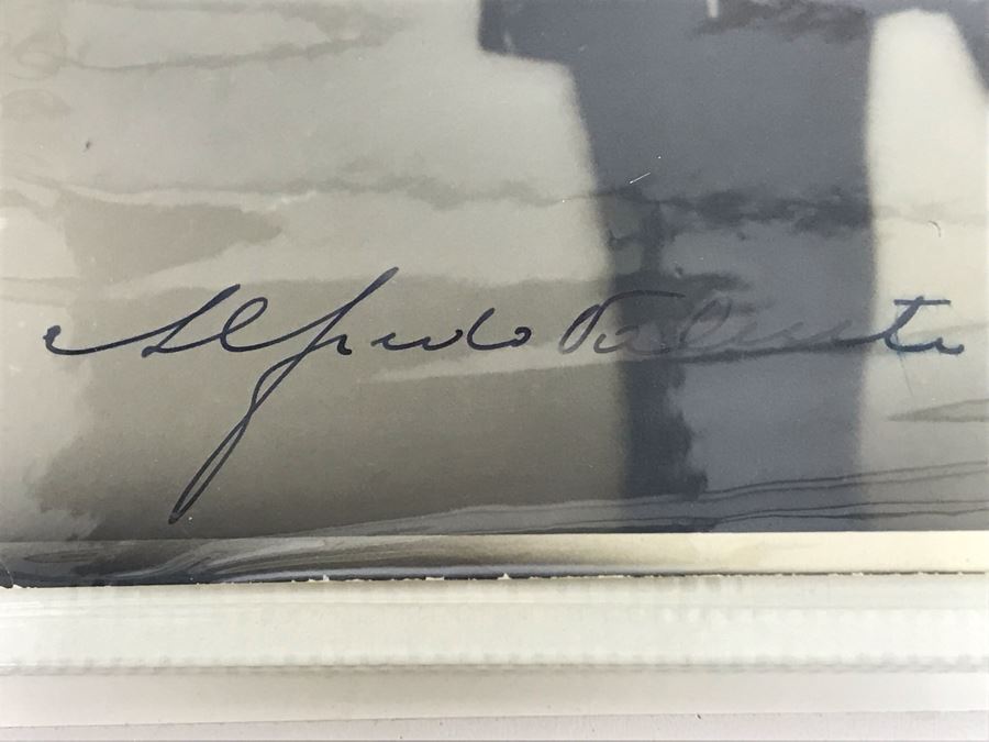 Actress Carole Mathews Personal Scrapbook With Signed Photos And Clippings [Photo 9]