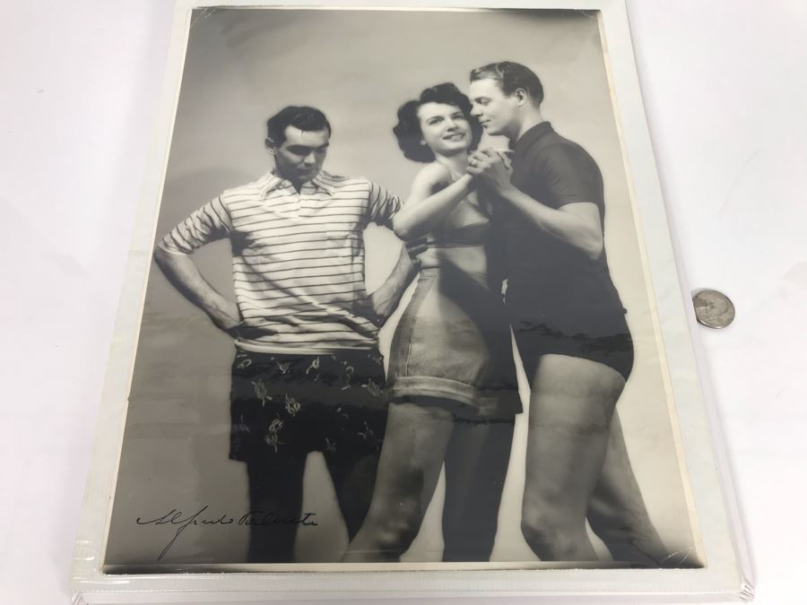 Actress Carole Mathews Personal Scrapbook With Signed Photos And Clippings [Photo 8]