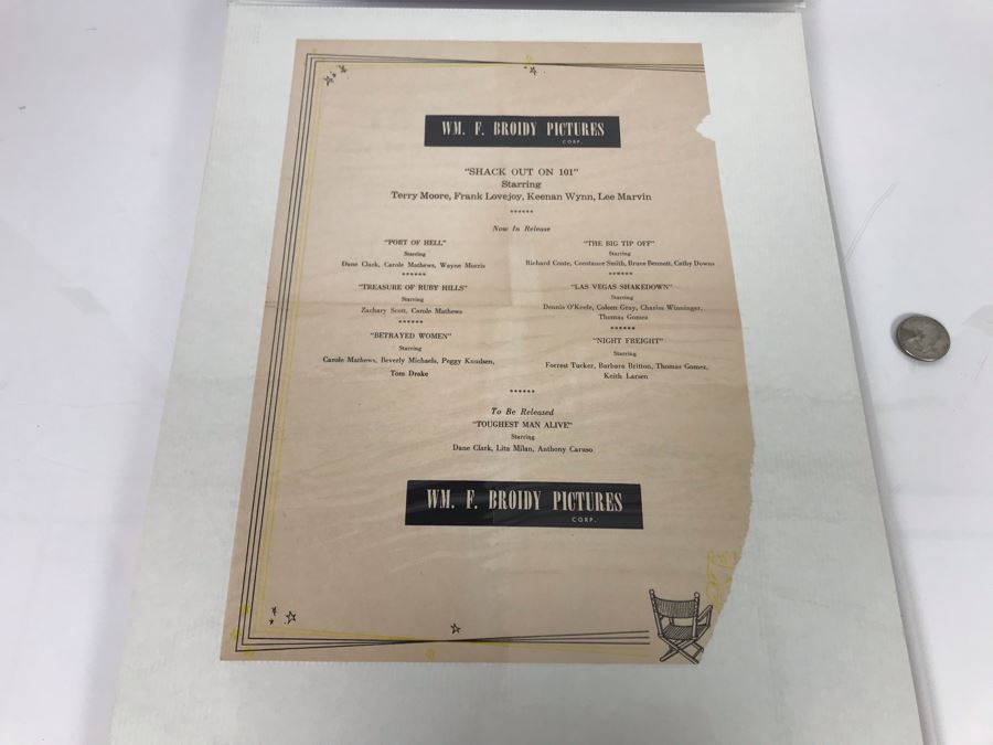 Actress Carole Mathews Personal Scrapbook With Signed Photos And Clippings [Photo 4]