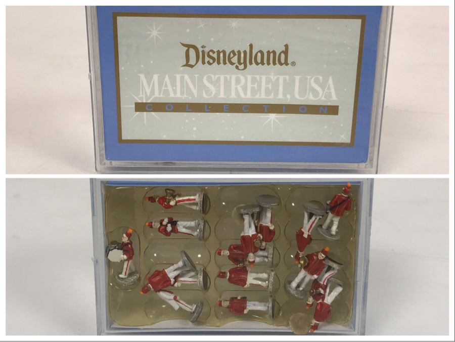 NEW Robert Olszewski Disneyland Main Street, USA Collection Miniatures Disneyland Marching Band Figures DL405 - Estimate $100-$200
