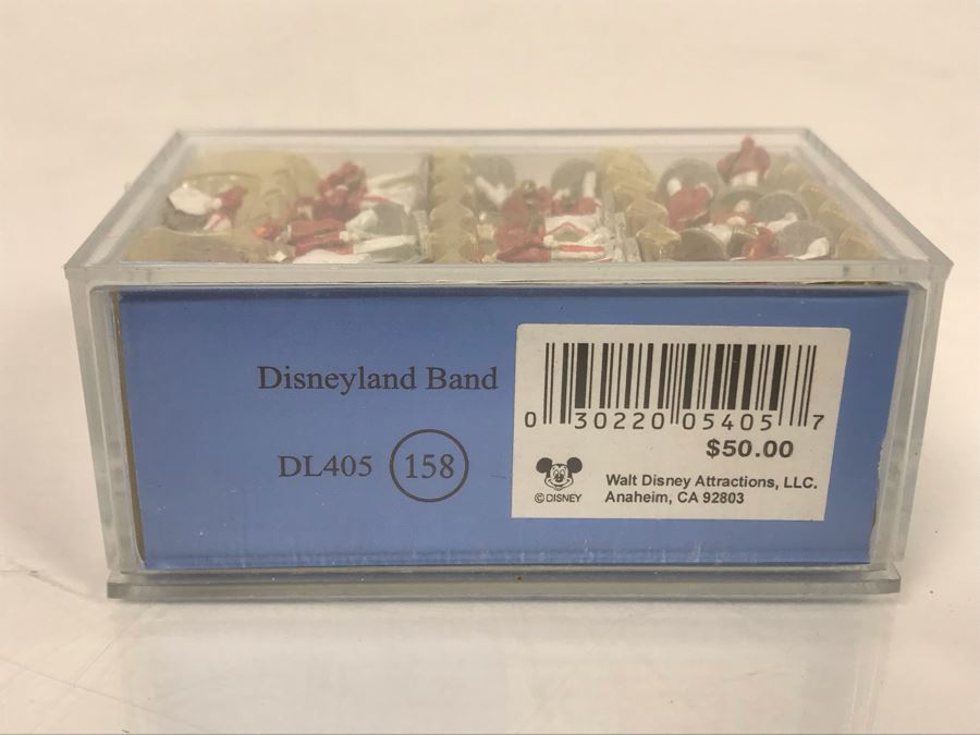 NEW Robert Olszewski Disneyland Main Street, USA Collection Miniatures Disneyland Marching Band Figures DL405 - Estimate $100-$200 [Photo 6]