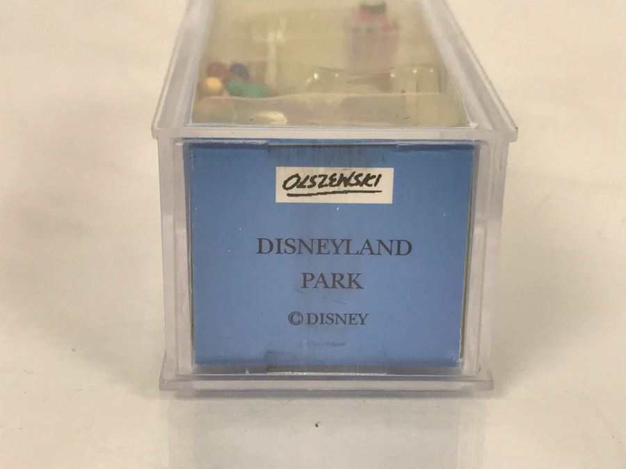 NEW Robert Olszewski Disneyland Main Street, USA Collection Miniatures Balloon Seller And Popcorn Vendor DL403 - Estimate $50-$100 [Photo 4]