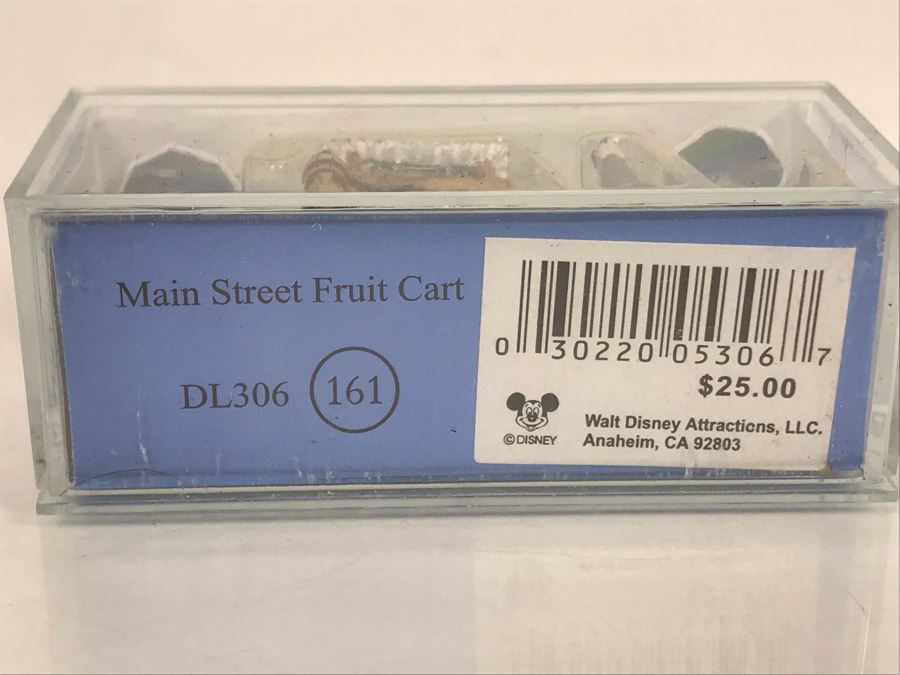 NEW Robert Olszewski Disneyland Main Street, USA Collection Miniatures Main Street Fruit Cart DL306 - Estimate $100-$200 [Photo 5]