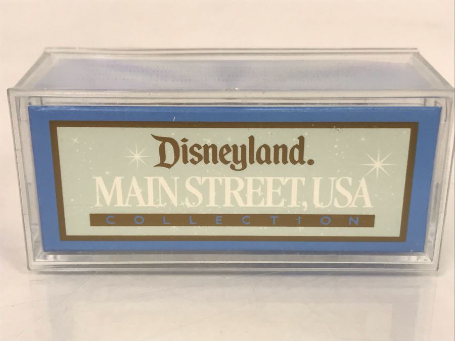NEW Robert Olszewski Disneyland Main Street, USA Collection Miniatures Fab Five Character Pack DL401 Featuring Mickey Mouse, Minnie Mouse, Donald Duck, Goofy And Pluto - Estimate $100-$200 [Photo 3]