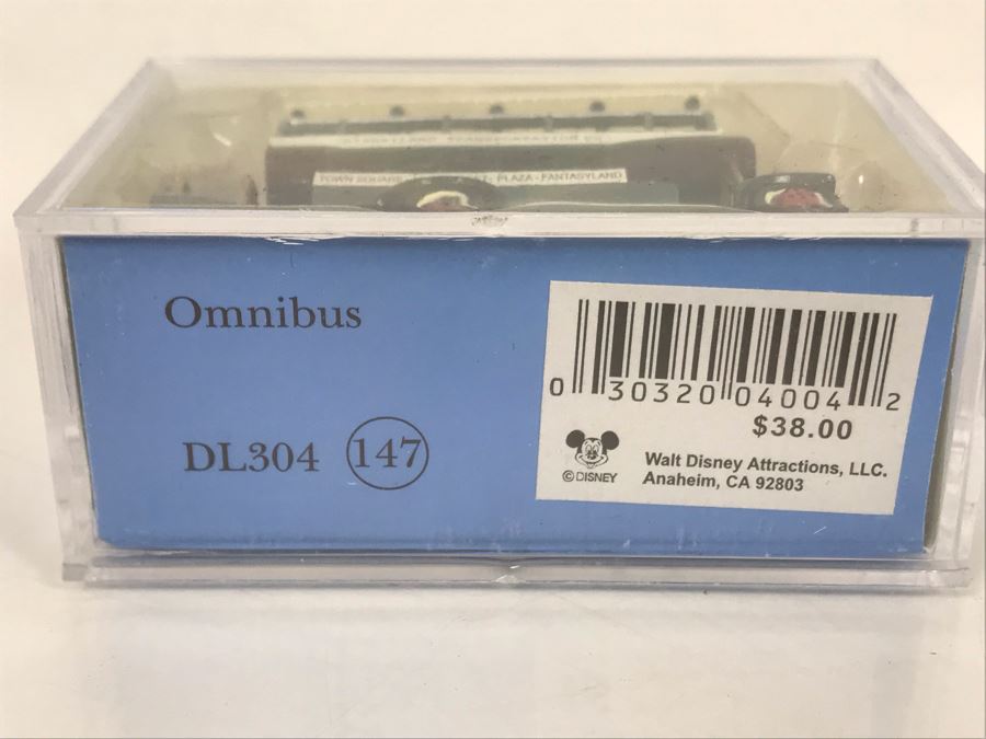 NEW Robert Olszewski Disneyland Main Street, USA Collection Miniatures Omnibus DL304 - Estimate $100-$200 [Photo 5]