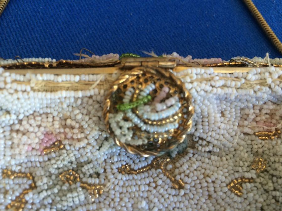 Vintage White Beaded Purse Clutch [Photo 3]