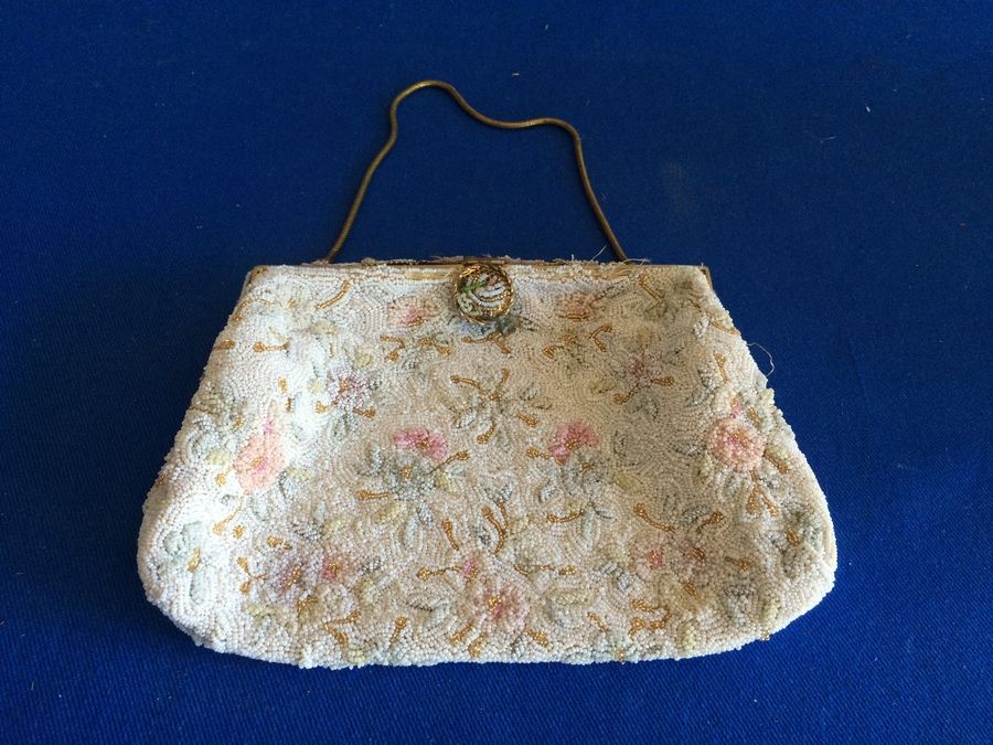 Vintage White Beaded Purse Clutch [Photo 1]