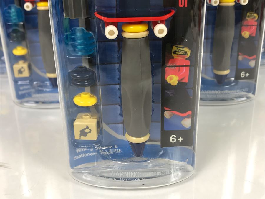 Six NEW LEGO Skateboarder Boy Pens [Photo 3]