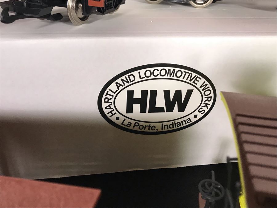 Ward Kimball Hartland Locomotive Works Disneyland Railroad Train Engine W/ SIGNED Michael Broggie Limited Edition Walt Disney's Centennial Carolwood Pacific Caboose Official Disneyana Convention & Carolwood Flat Car, Gondola, Cattle Car And Box Car Train [Photo 31]