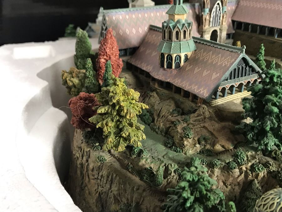 Large The Lord Of The Rings Rivendell Movie Reproduction From Weta Workshop With Box Retailed For $399 [Photo 10]