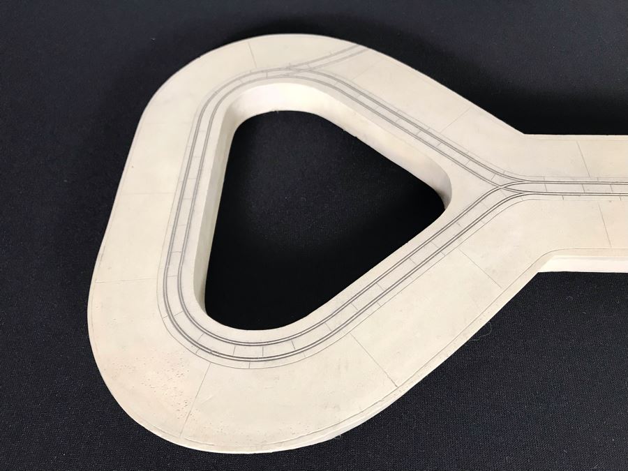 Robert Olszewski Disneyland Main Street Road Accessory Retailed For $265 - Build Your Own Board With Robert Olszewski's Main Street Disneyland Buildings Featured In This Sale 46L X 12W [Photo 3]