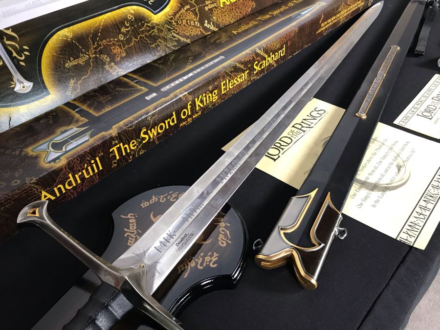 The Lord Of The Rings Anduril: The Sword Of King Elessar With Scabbard, Boxes And Certificates Of Authenticity By United Cutlery Brands [Photo 3]