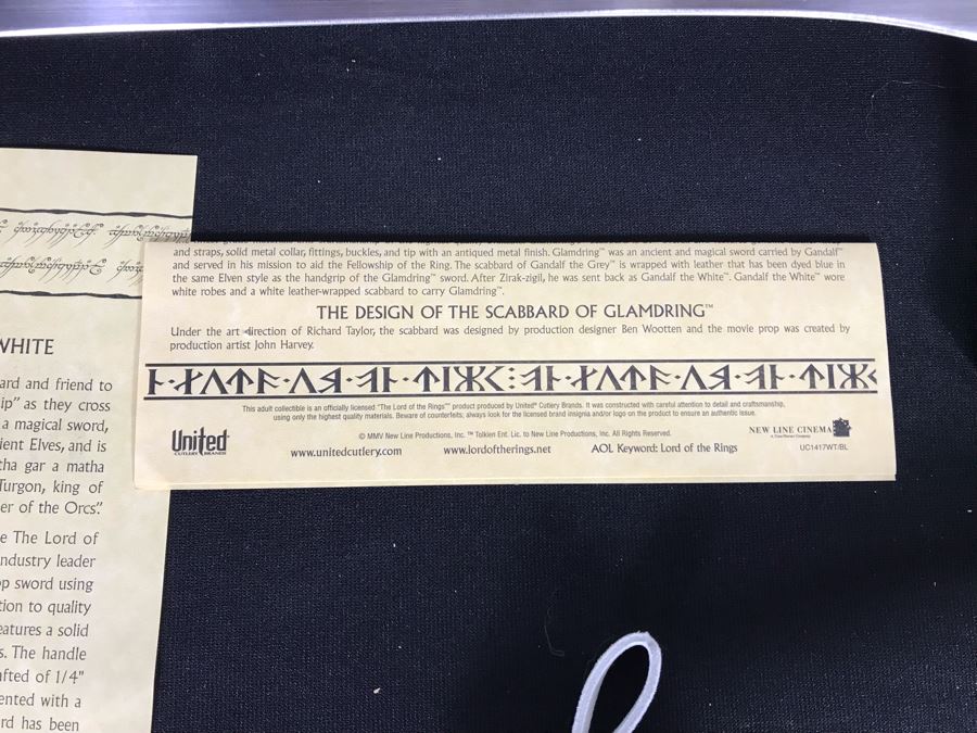 The Lord Of The Rings Glamdring: The Sword Of Gandalf The White With Glamdring Scabbard, Boxes And Certificates Of Authenticity By United Cutlery Brands [Photo 14]