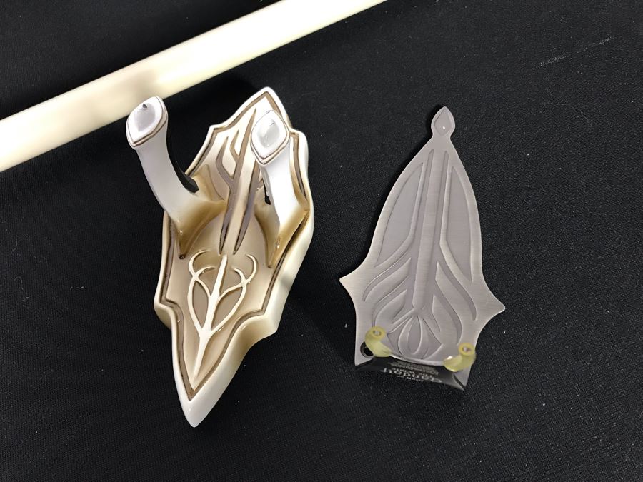 The Lord Of The Rings The Staff Of Gandalf The White With Box By United Cutlery Brands [Photo 6]