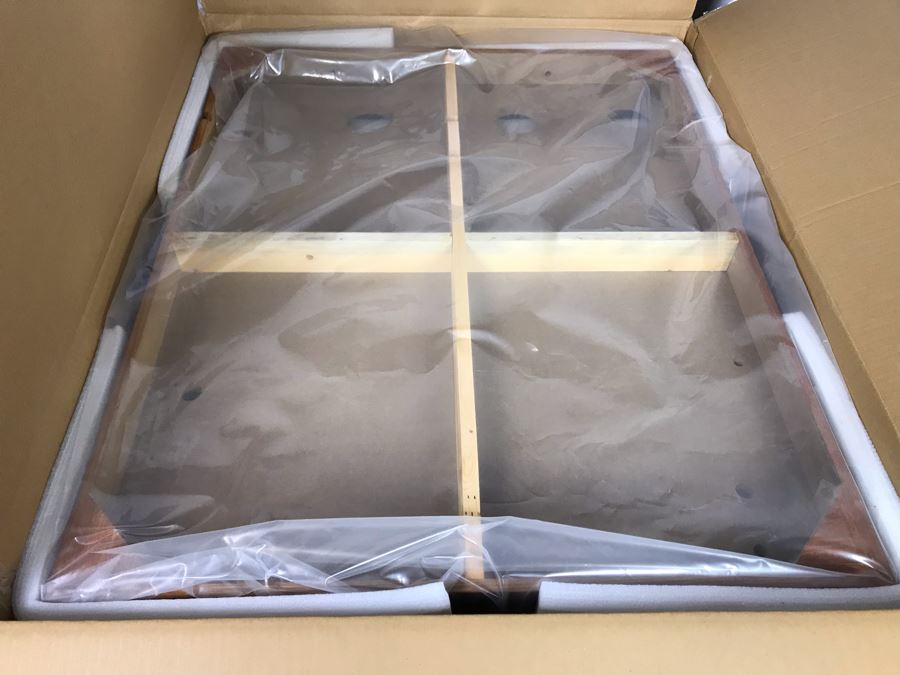 RARE Robert Olszewski Disneyland Fantasyland Platforms And Accessories (Total Of Four Boxes) [Photo 14]