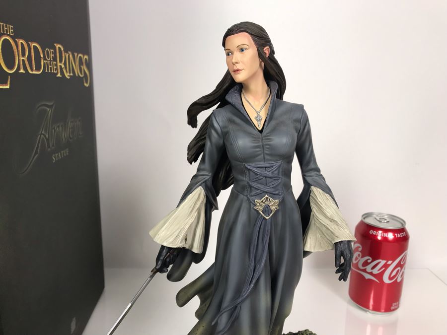 The Lord Of The Rings Movie - Arwen Statue Sculpture Limited Edition Of 500 From Sideshow Collectibles With Box (Comes With Multiple Heads) [Photo 10]