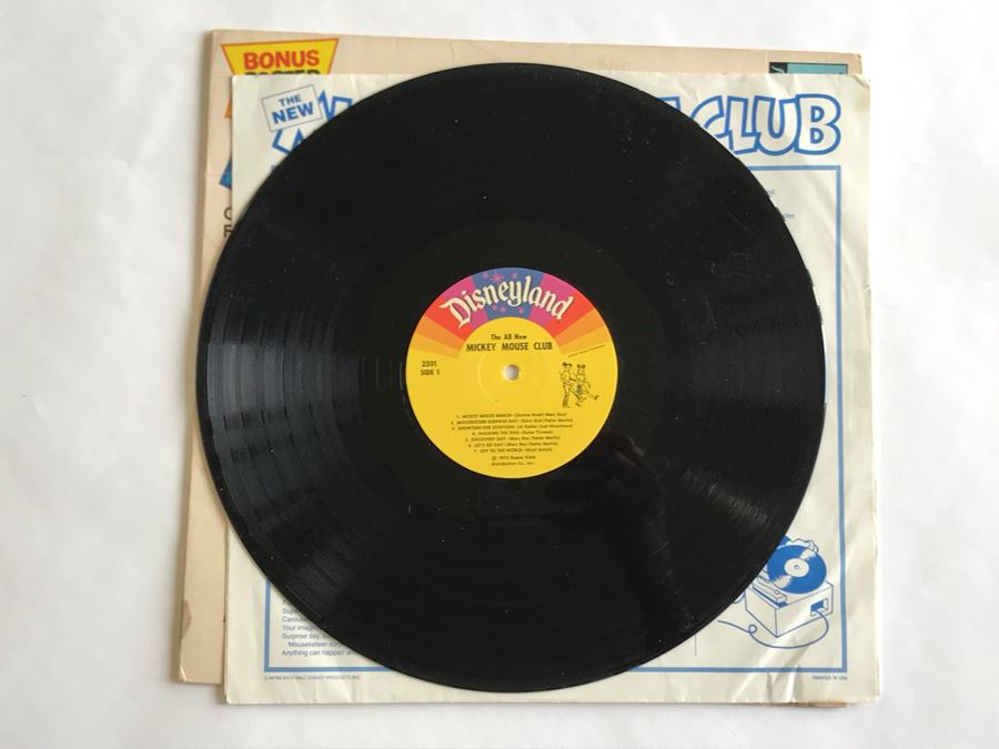 Walt Disney's The All New Mickey Mouse Club Disneyland Record 2501 [Photo 4]