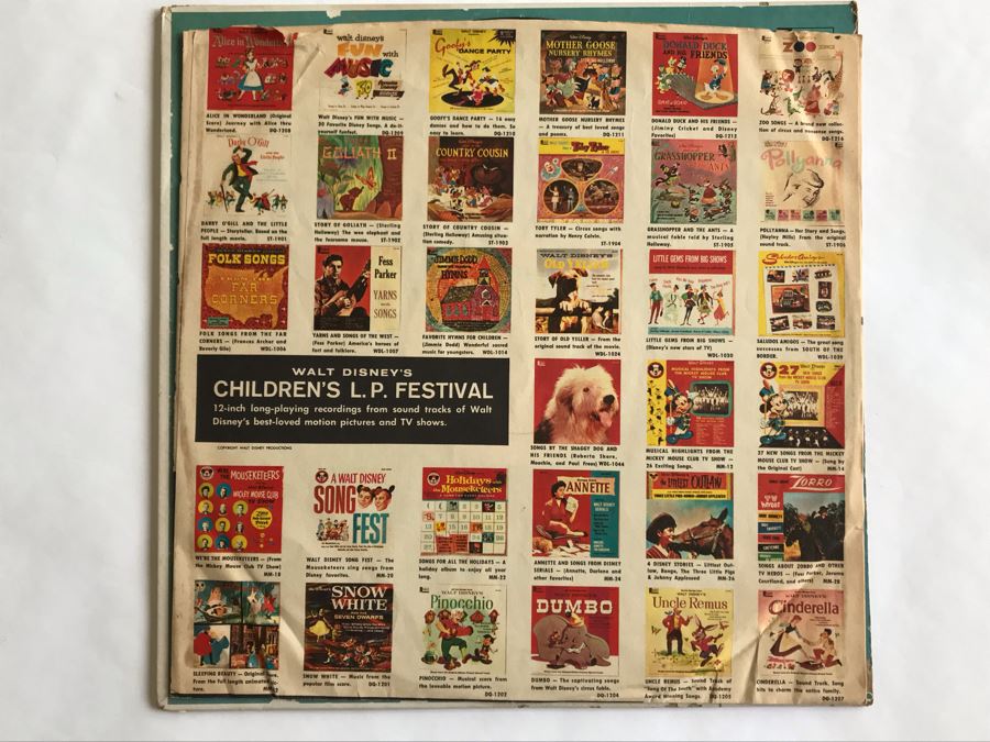 Walt Disney Presents A Child's Introduction TO Melody Disneyland Record DQ-1232 [Photo 3]
