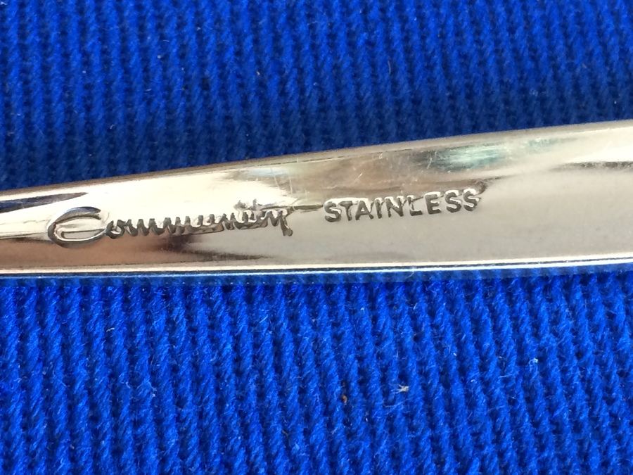 Community Stainless Steel Set with Flatware Storage Box [Photo 3]