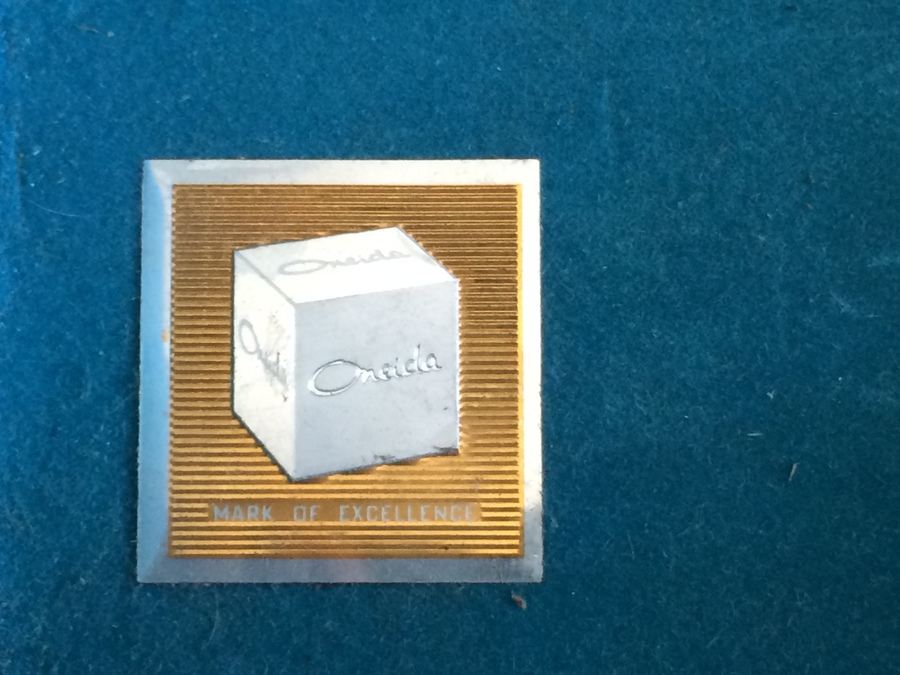 Community Stainless Steel Set with Flatware Storage Box [Photo 10]