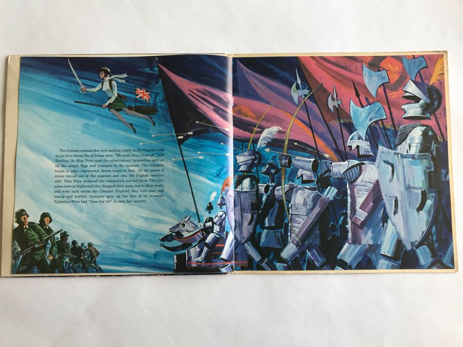 Walt Disney Productions' Bedknobs And Broomsticks Disneyland Record STER-3804 [Photo 3]