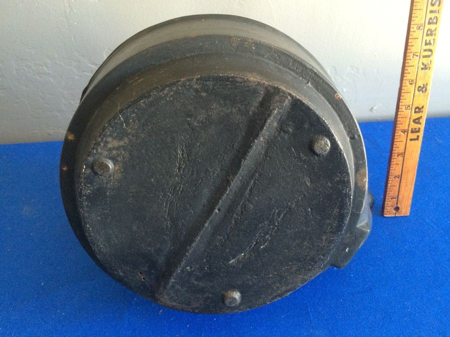 Vintage Cast Iron Teapot [Photo 8]