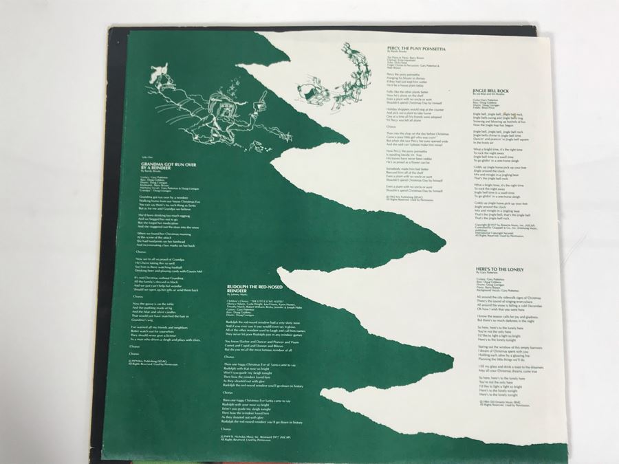 Grandma Got Run Over By A Reindeer Record By Elmo & Patsy [Photo 6]